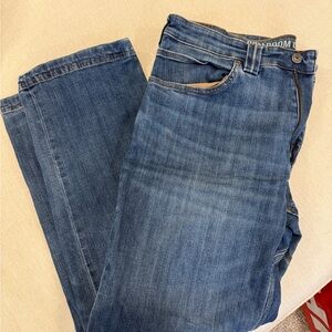 Duluth Trading Co Men's Classic Blue Jeans